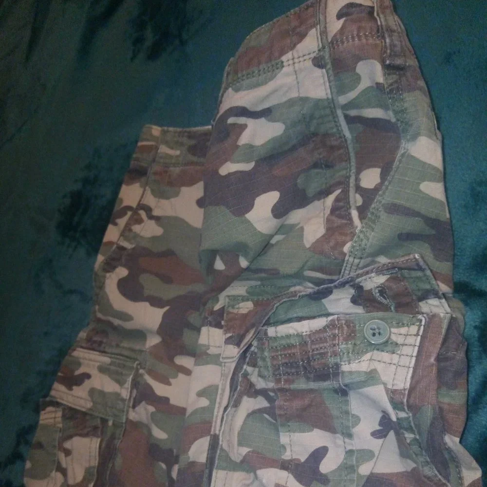 Gap Kids Green Camo Cargo Pants & Blue Denim Jogger Jeans Sz 10 - 2 Pair